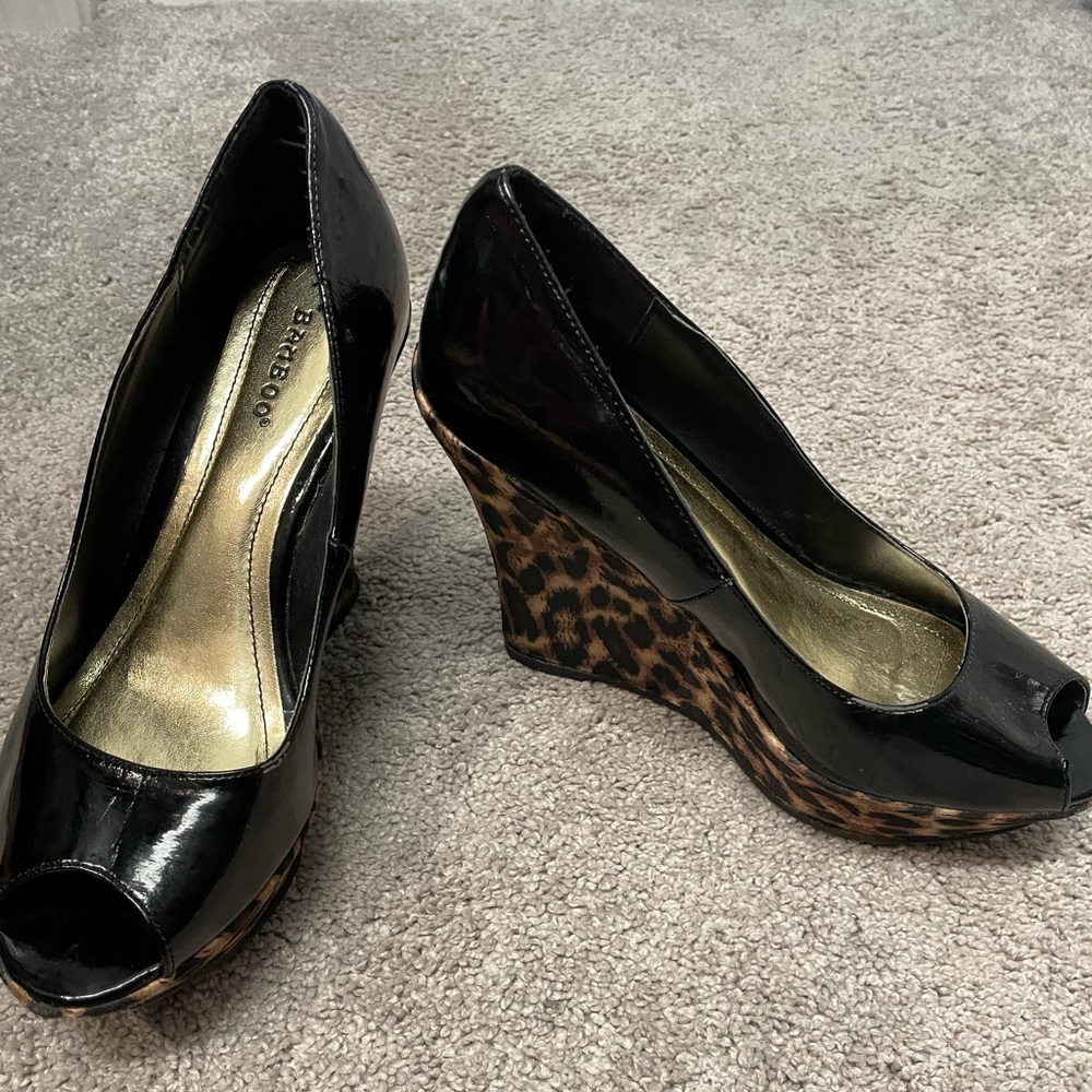 Bamboo Wedge Open Toe Animal Print